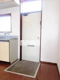 ハピネス千代【2階】の玄関