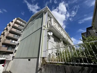 グリ-ンハイツ野並【1階】の外観