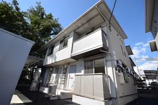 Y2ツルタパナハイツB【1階】の外観