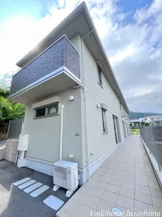 コンフォルトヒルズ【2階】の外観