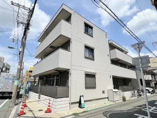 震雲マンション【1階】の外観