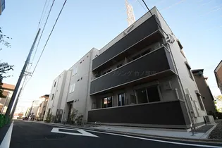 東京都足立区六町3【アパート】の外観