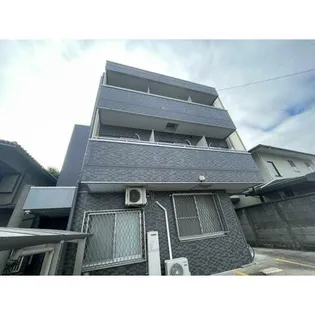 クレストコートの画像