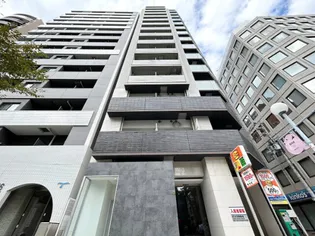 ソフィア南森町【6階】の外観