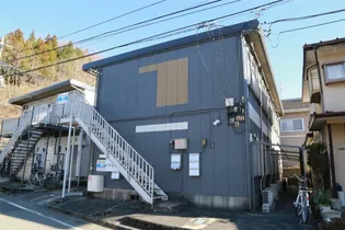 LIL LIMO【1階】の外観