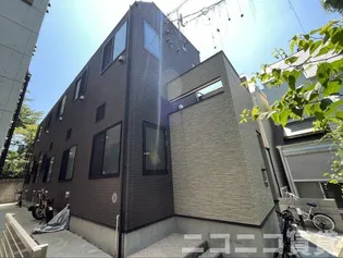 ハーモニーテラス北新宿III【1階】の外観