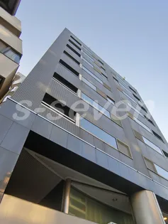 東京都新宿区余丁町【マンション】の外観