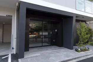 プラウドフラット根津谷中【3階】の外観