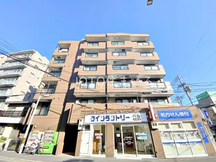 フローラルステージ成育【2階】の外観