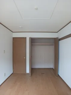 シャロン石井II【2階】の内装