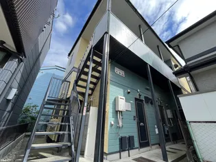 ジョイフル大倉山【2階】の外観