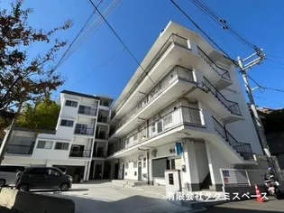 White VillaII【2階】の外観