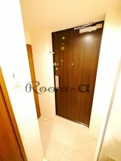 ソナーレ横浜【4階】の玄関