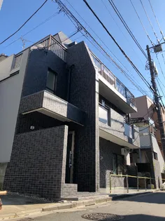 アーバン初台【2階】の外観