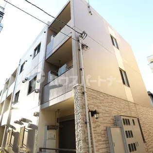 サダルスウド【3階】の外観