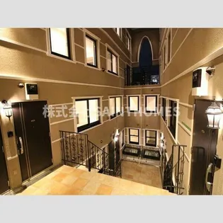 M.A HILLS AKASAKAの外観