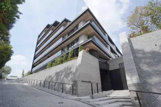 パークアクシス元麻布【2階】の外観