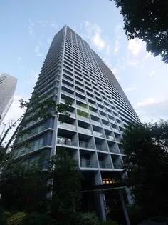 東京都新宿区新宿6【マンション】の外観