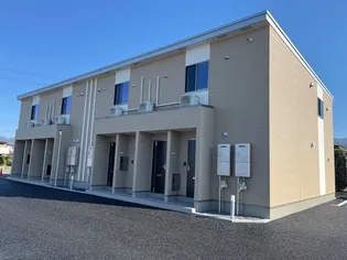 山形県山形市南原町1【アパート】の外観