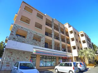 アーストンスクウェアの画像