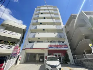 RossoEstate【2階】の外観