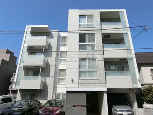 北海道札幌市北区北六条西8【マンション】の外観