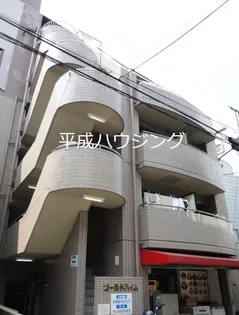 ゴールドハイム【3階】の外観