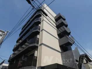 ラヴェニール横浜蒔田【7階】の外観