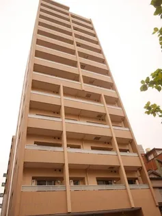 グランデュール富士【5階】の外観