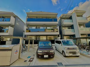 F asecia assist【3階】の外観