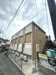 神奈川県横浜市金沢区六浦東2【アパート】の外観