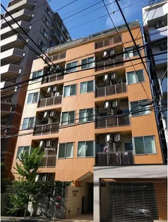 クレールジャルダンの画像