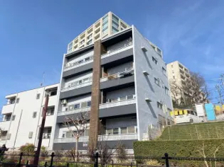 東京都世田谷区池尻4【マンション】の外観