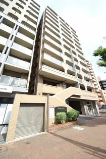 アースコートY‘Sシティ香春口【10階】の外観