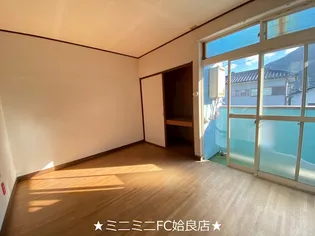 鹿児島県姶良市脇元【アパート】の外観