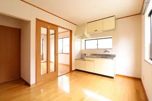 トリフォード久喜・B号棟【1階】の居間