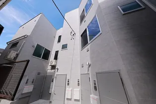 ガーデンテラス四ツ谷【2階】の外観