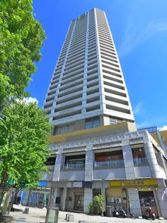 ライブタワー武蔵浦和【36階】の外観