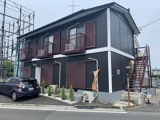 ファイブ鶴巻【2階】の外観
