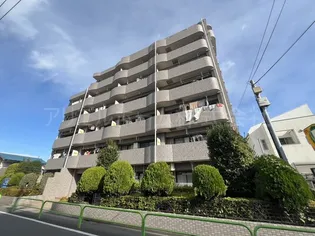 メゾンベレールの画像