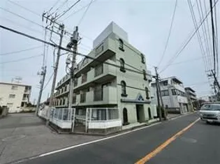 メゾンロートレックの画像