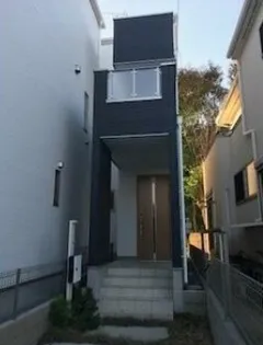 埼玉県さいたま市浦和区上木崎8【一戸建】の外観