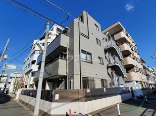 フルーレ等々力【1階】の外観