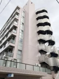 ローヤルガーデン【2階】の外観