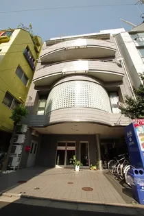 浅草4丁目シェアハウス【3階】の外観