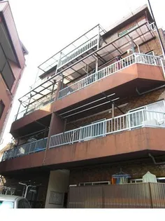 代々木マンション【2階】の外観