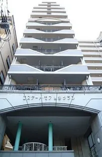 エステートモア博多グランB棟【7階】の外観