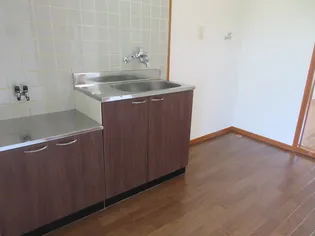 シャインハイツ【2階】の内装