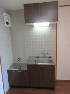 シャインハイツ【2階】のキッチン