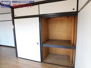 新町ハイツ【5階】の内装